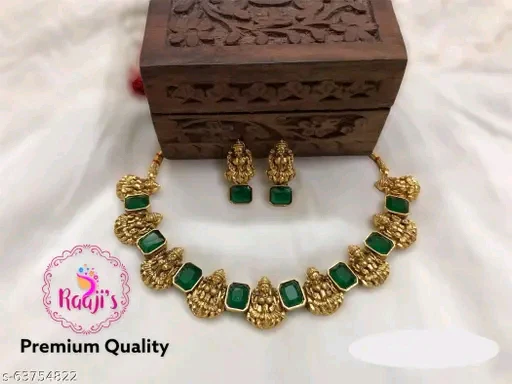 Elegant Gold-Plated Colorful Jewellery Set with Adjustable Necklace & Earrings