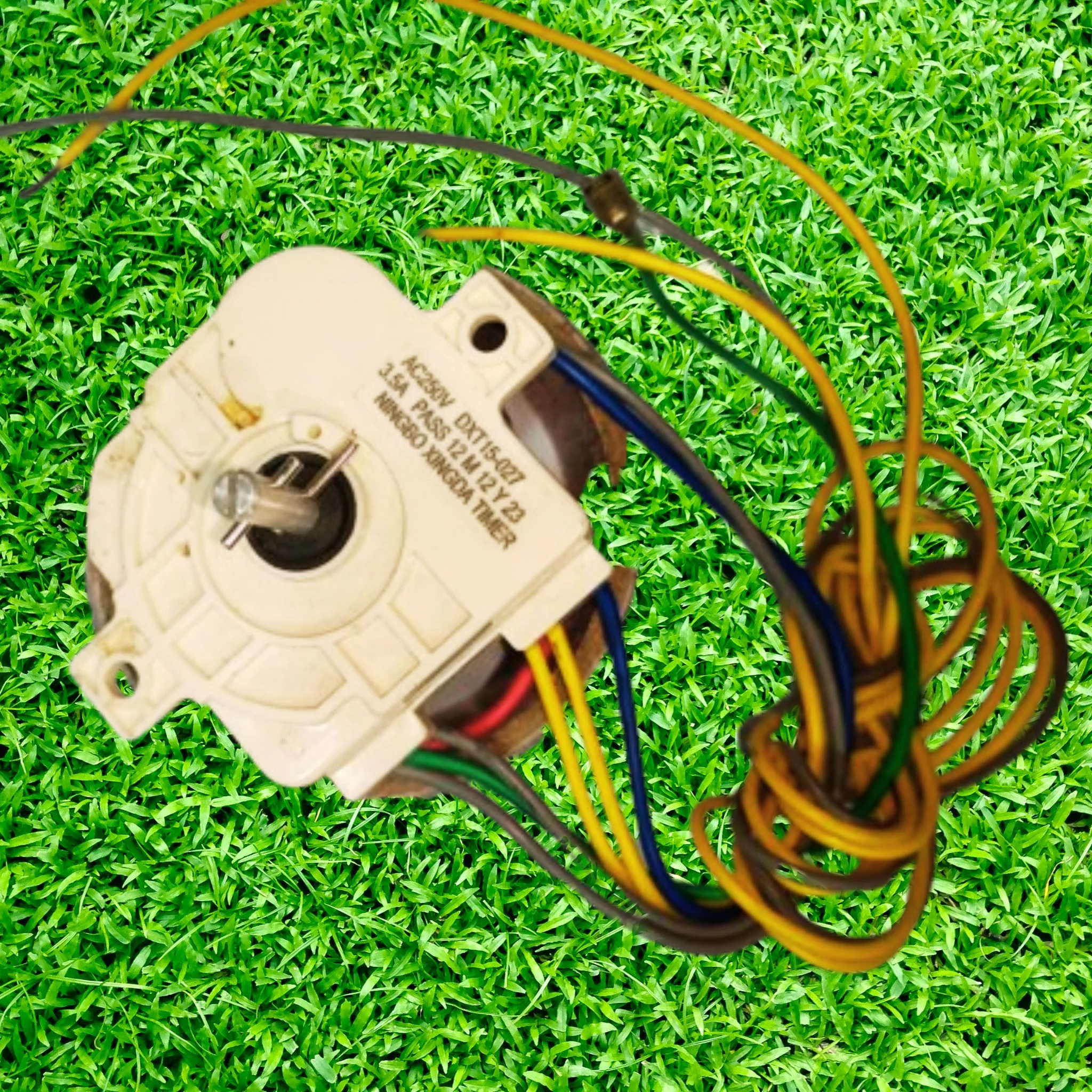 Godrej Washing Machine Timer – 6 Wire, 15-Minute, Model DXT15-027