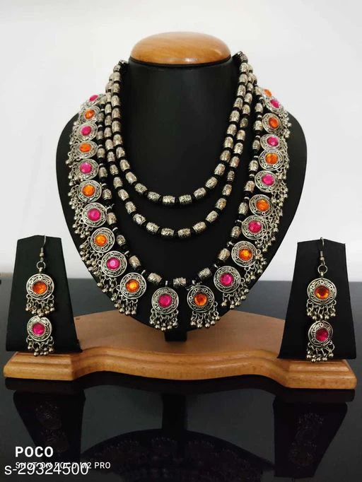 Elite Glittering Women jewelley set