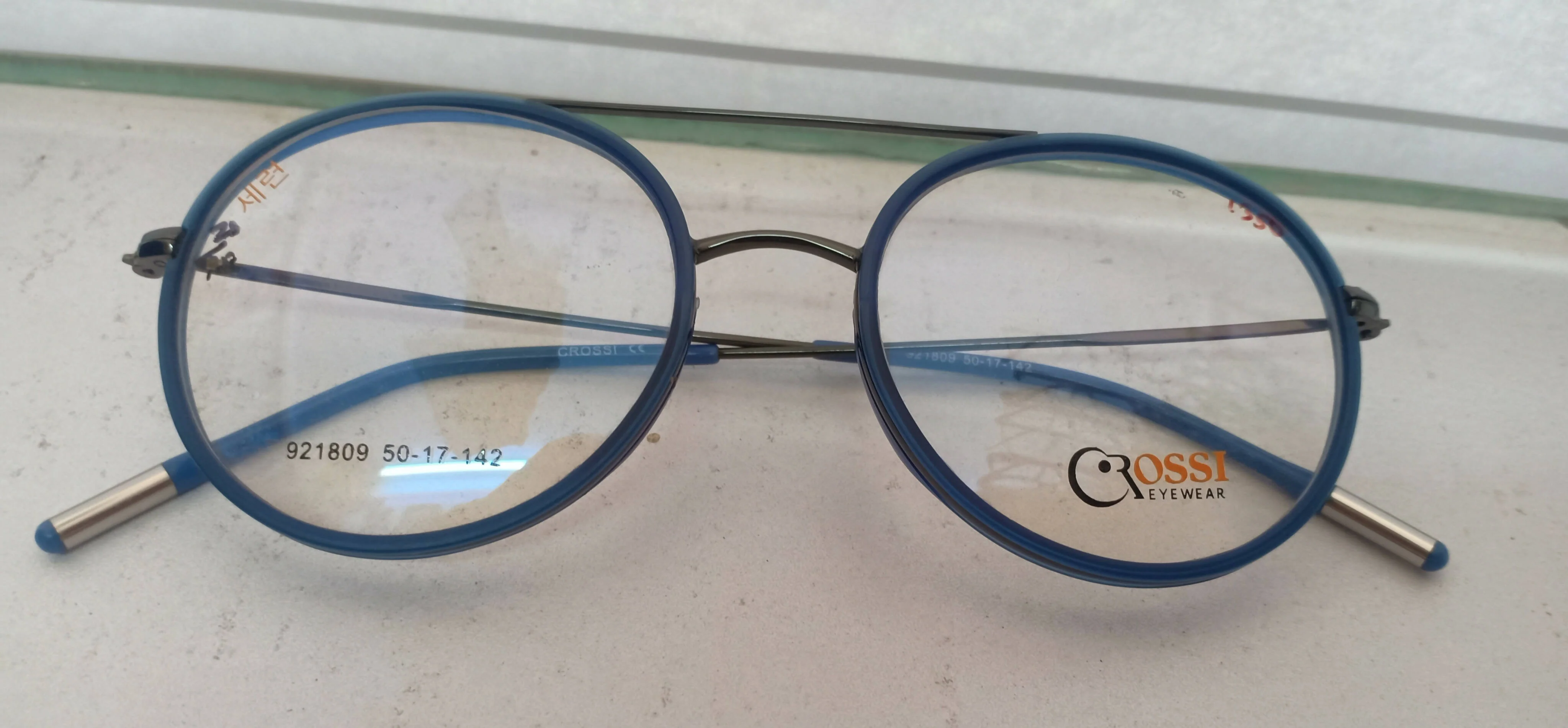 Eye frame