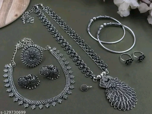Shimmering Oxidised Silver Jewellery Set – Elegant Necklace, Earrings & Ring