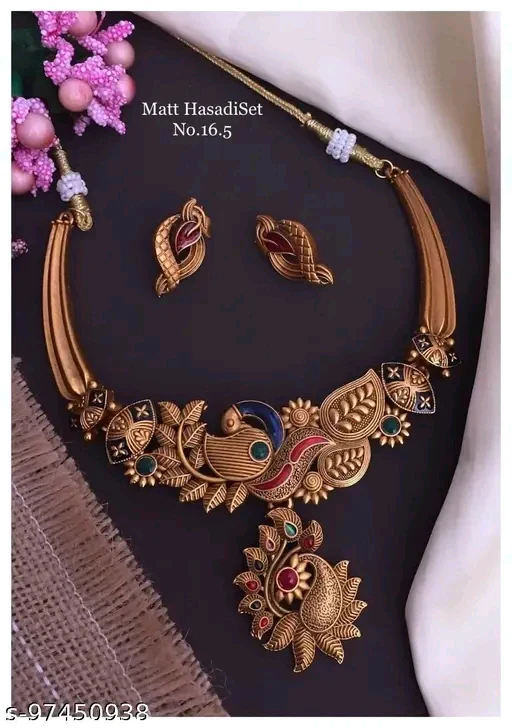 Elegant Gold-Plated Fashion Jewelry Set for Women & Girls β Adjustable Necklace & Earrings with Artificial Stones"