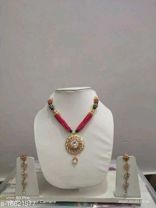 Stylish Vishka Jewellary for Women and Girls