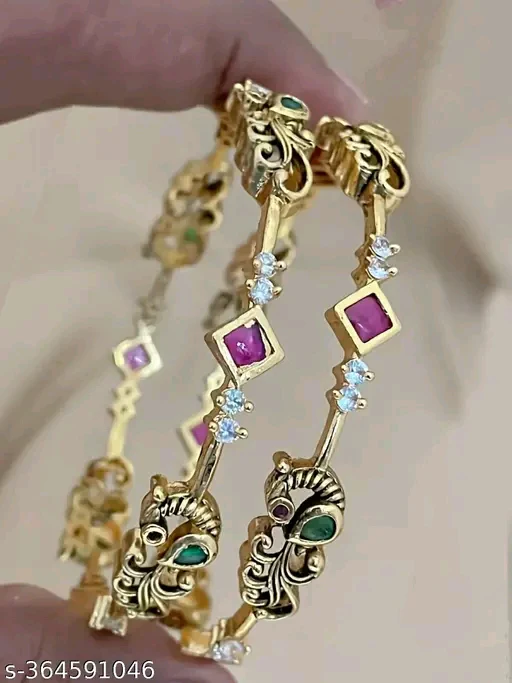 Twinkling Chic Gold-Plated Bracelet & Bangles Set with Cubic Zirconia