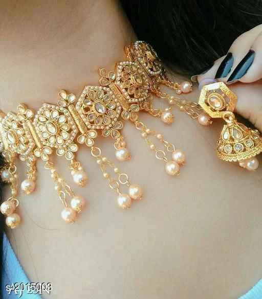 Women's Alloy Gold Plated Jewellery Set